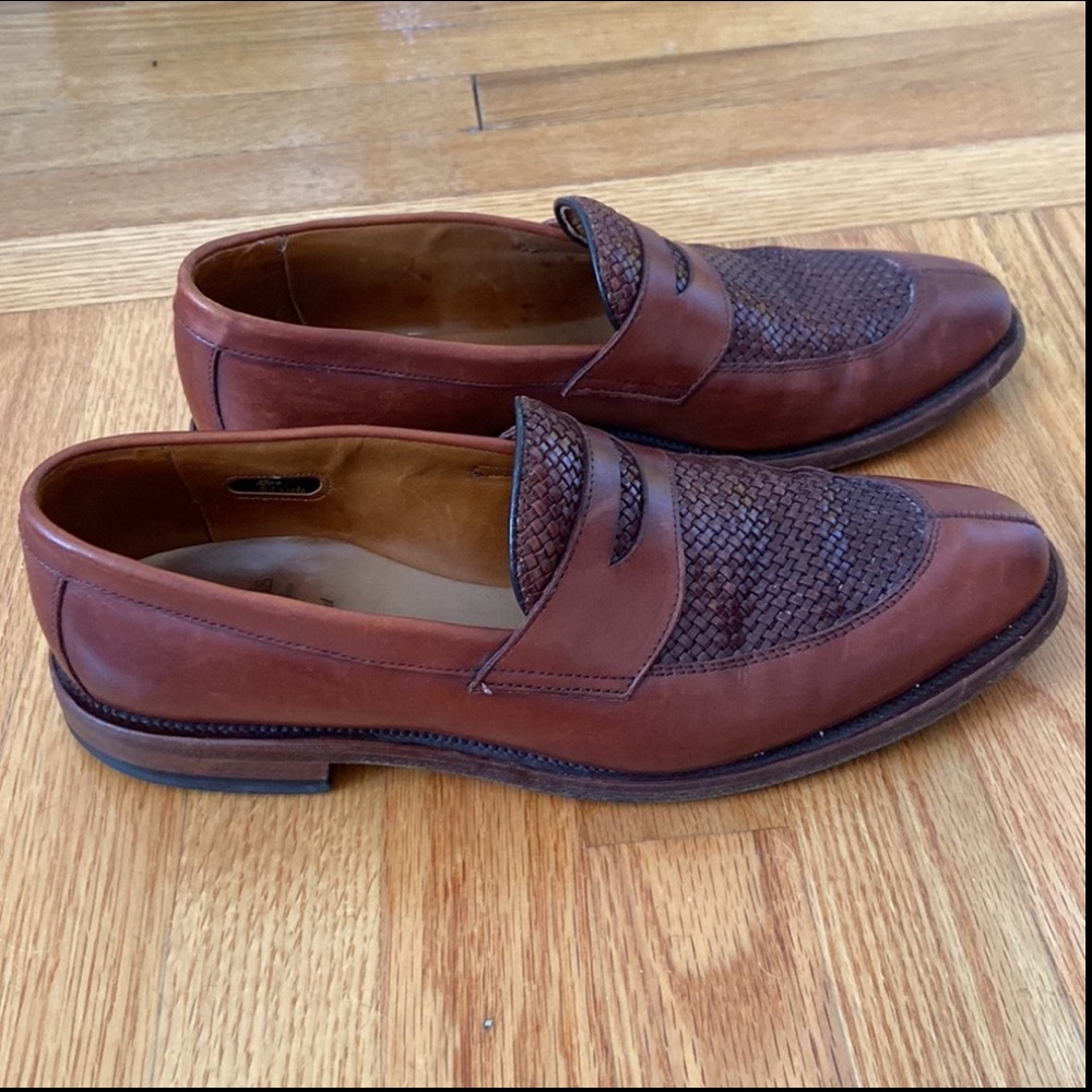 Allen Edmonds Men’s “Leyland” Woven Brown Leather Loafers